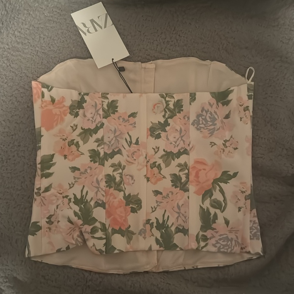 Zara Floral Crop Top - Pink and Green - Picture 2 of 3